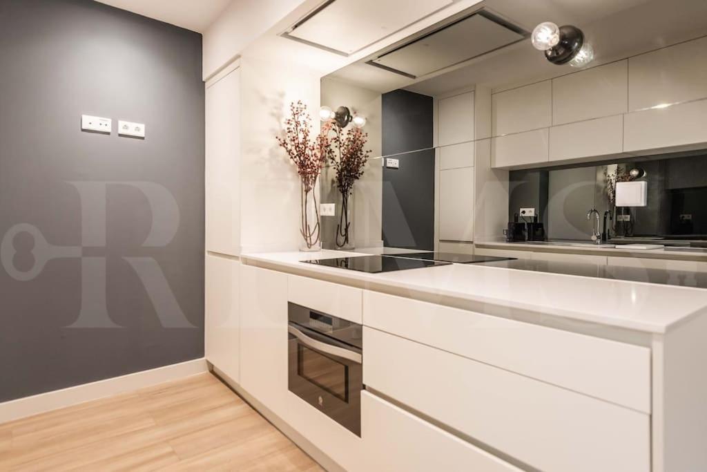 Penthouse Suite With Rooftop In The Heart Of Malaga By Rems Екстер'єр фото